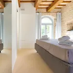 Torre Anna - Historical Tower - Private Pool & Jacuzzi Villa Urbisaglia