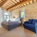 Torre Anna - Historical Tower - Private Pool & Jacuzzi Villa *