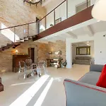 Villa Torre Anna - Historical Tower - Private Pool & Jacuzzi