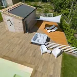Torre Anna - Historical Tower - Private Pool & Jacuzzi