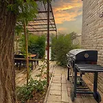 Torre Anna - Historical Tower - Private Pool & Jacuzzi Villa Urbisaglia