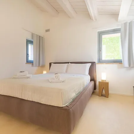 Torre Anna - Historical Tower - Private Pool & Jacuzzi Urbisaglia