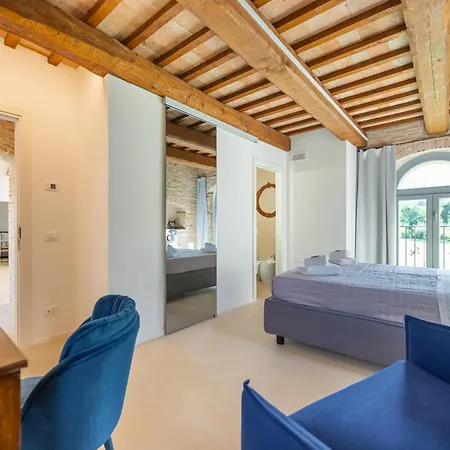 Villa Torre Anna - Historical Tower - Private Pool & Jacuzzi