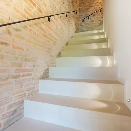 Torre Anna - Historical Tower - Private Pool & Jacuzzi * Urbisaglia