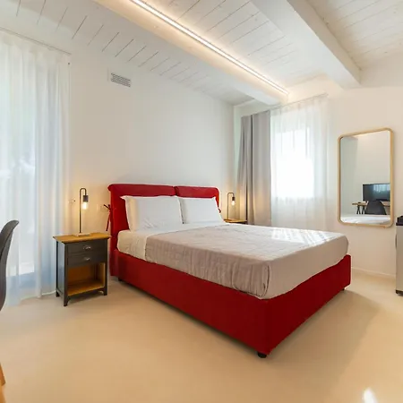 Torre Anna - Historical Tower - Private Pool & Jacuzzi Villa *