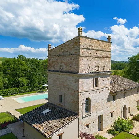 Torre Anna - Historical Tower - Private Pool & Jacuzzi Villa Urbisaglia